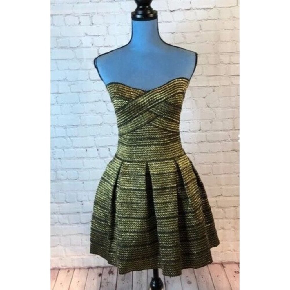 San Joy Mini Dress Strapless Crisscross Bodice Black & Gold Metallic Prom Medium